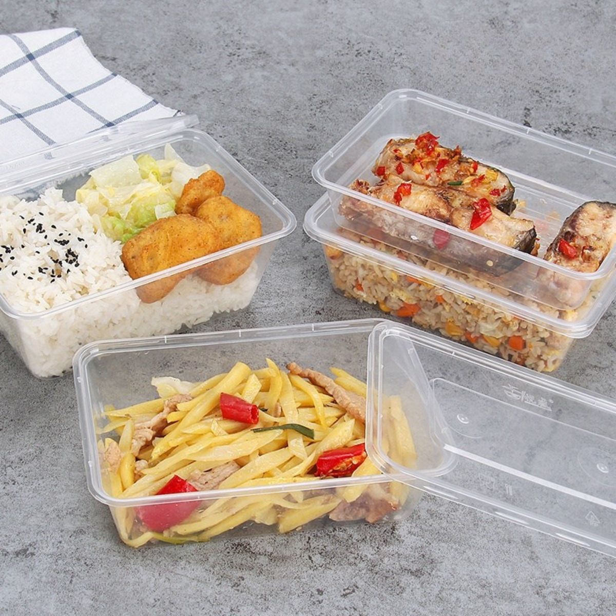 Pack of 250 Clear Plastic Rectangular Containers with Lids Size: 500/650/750/1000 ML.