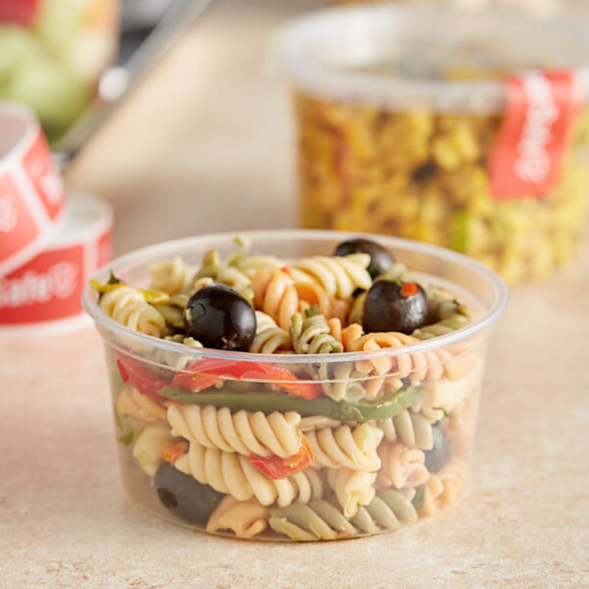 Pack of 250 Clear Round Plastic Takeaway Containers with Lids Available Sizes 8oz, 12oz & 16oz.