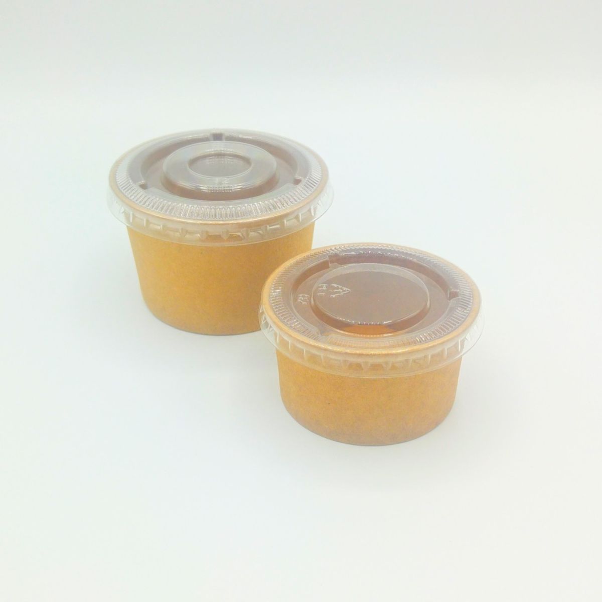 Pack of 1000 Kraft Paper Sauce Containers with Lids Size: 2oz/4oz.