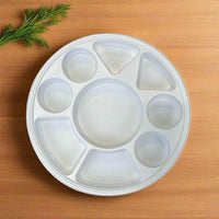 Pack of 200 Corn-Starch Disposable Round Food Plates Biodegradable BPA-Free Microwave Safe, 4/9 Compartments
