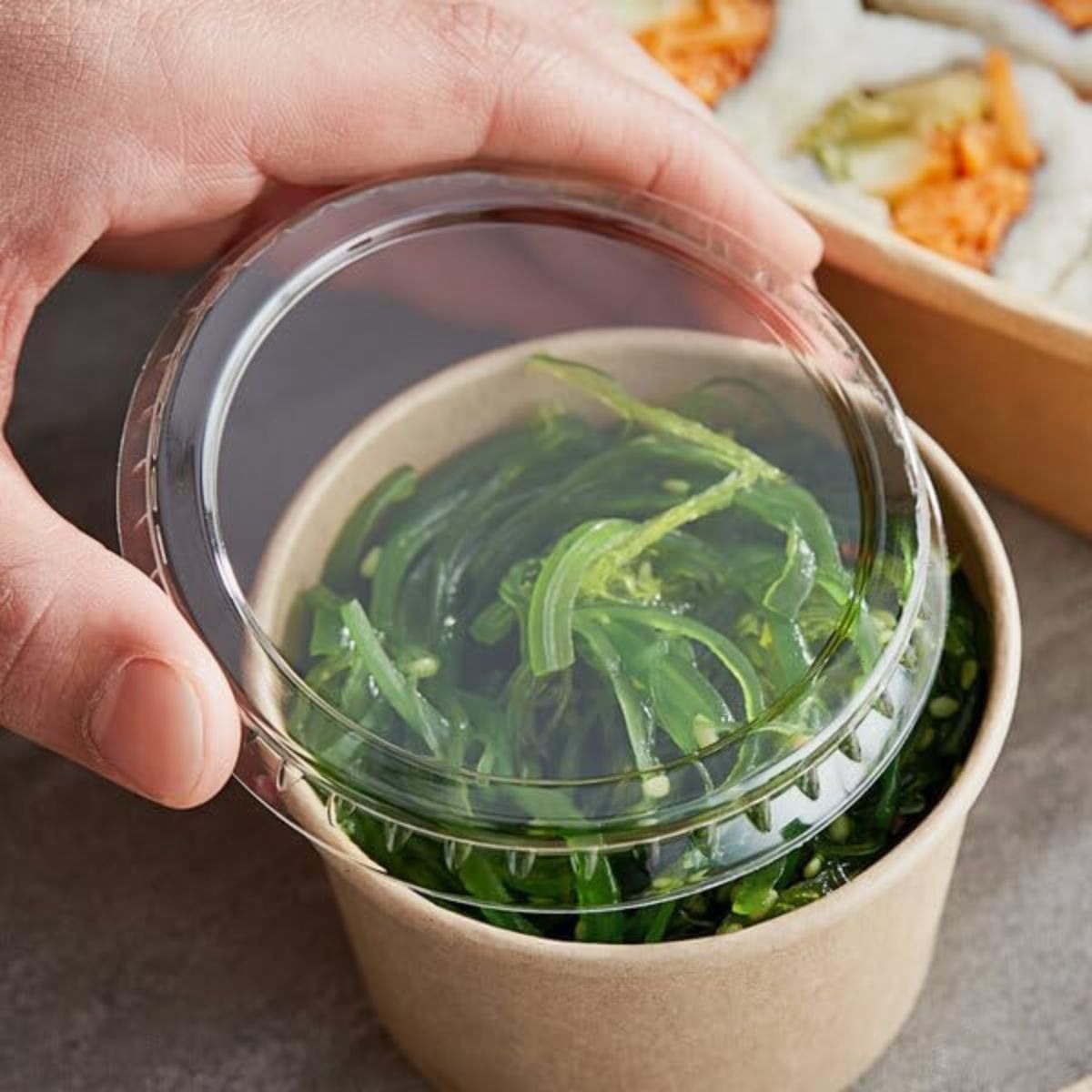 Pack of 1000 Kraft Paper Sauce Containers with Lids Size: 2oz/4oz.