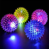 Flashing Spike Ball – Light-Up Spikey Massage Ball with Bounce, Light & Sound – Sensory Toy for Stress Relief, Play & Therapy