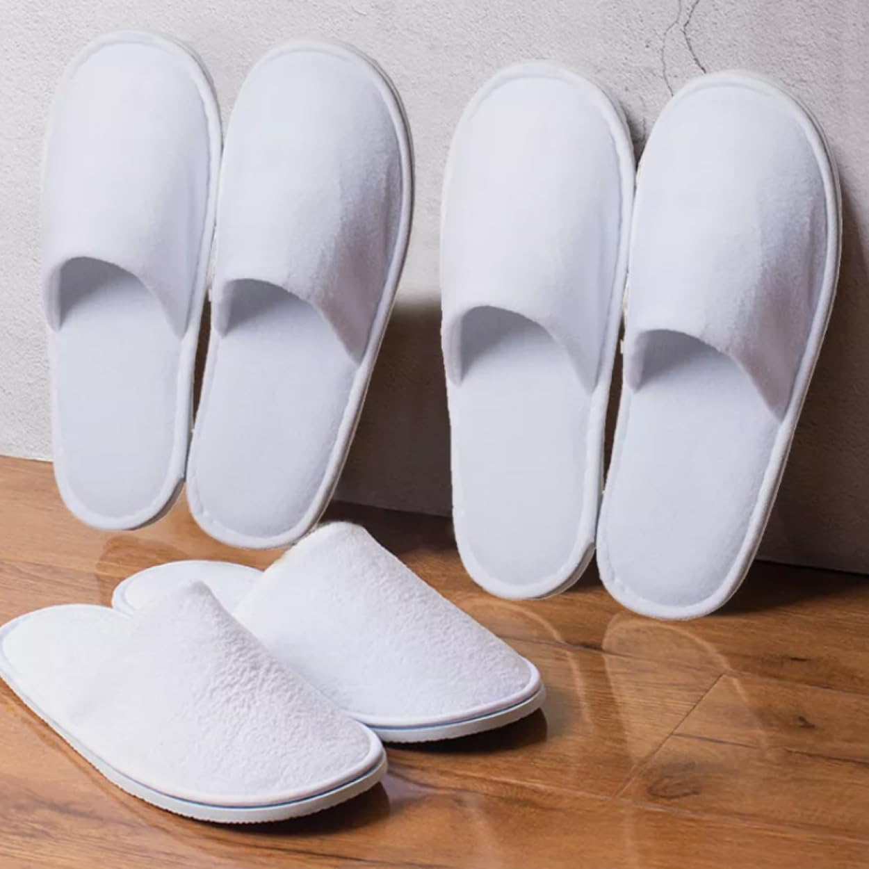 HOT BARGAINS Pack of 30 (15 Pairs) White Towelling Hotel Slippers with Closed Toe Terry Type Spa Slippers