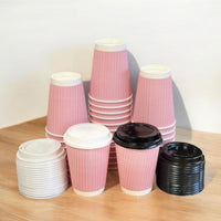 Pack of 500 Disposable Chex Design Kraft Coffee Cups Size 8oz, 12oz & 16oz.